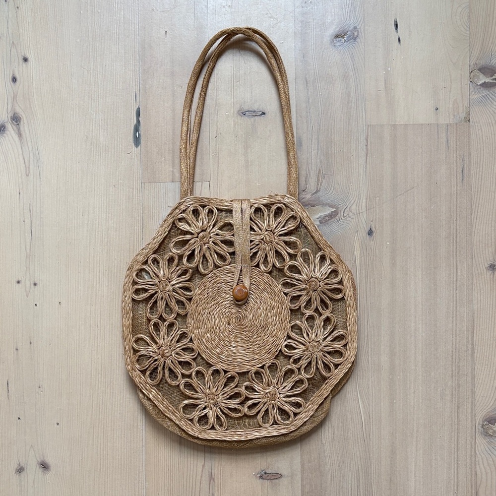 One-of-a-Kind Vintage Floral Straw Tote Bag - Daisy Woven Dainty Delicate